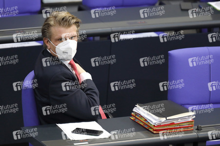 208. Sitzung des Deutschen Bundestages in Berlin