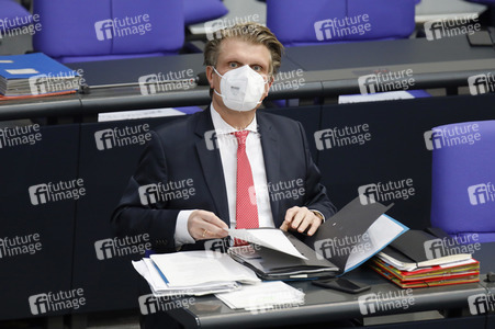 208. Sitzung des Deutschen Bundestages in Berlin