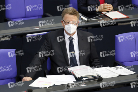 208. Sitzung des Deutschen Bundestages in Berlin