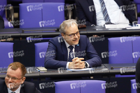 208. Sitzung des Deutschen Bundestages in Berlin