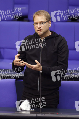 208. Sitzung des Deutschen Bundestages in Berlin