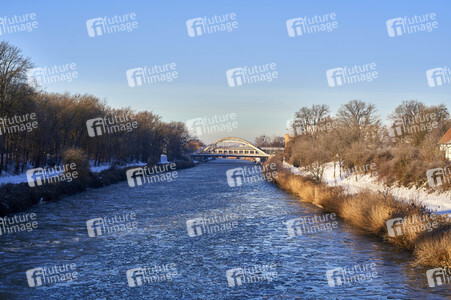 Eis auf dem Mittellandkanal in Hannover