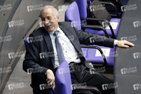 210. Sitzung des Deutschen Bundestages in Berlin