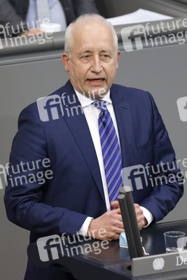 210. Sitzung des Deutschen Bundestages in Berlin