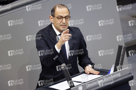 210. Sitzung des Deutschen Bundestages in Berlin