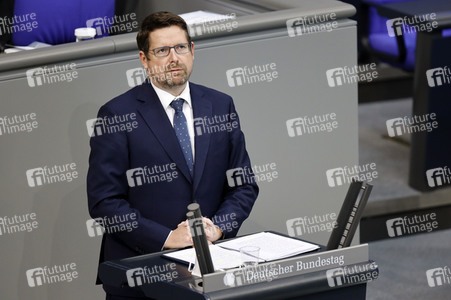 210. Sitzung des Deutschen Bundestages in Berlin