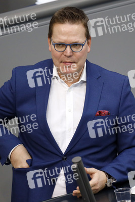 210. Sitzung des Deutschen Bundestages in Berlin