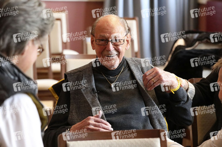 Aufzeichnung der Fernsehsendung zum 100. Geburtstag von Herbert Köfer in Beelitz