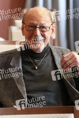 Aufzeichnung der Fernsehsendung zum 100. Geburtstag von Herbert Köfer in Beelitz