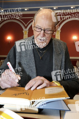 Aufzeichnung der Fernsehsendung zum 100. Geburtstag von Herbert Köfer in Beelitz