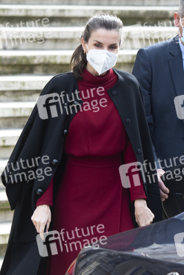 Königin Letizia besucht Ausstellung in Madrid
