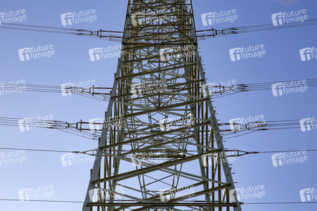 Symbolfoto Strommast