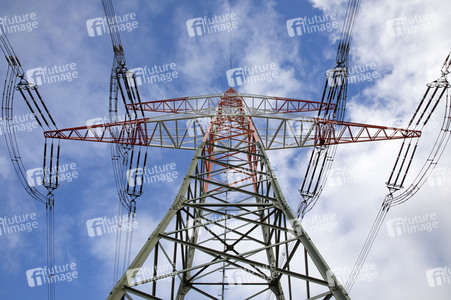 Symbolfoto Strommast