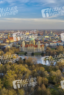 Luftbild vom Neuen Rathaus in Hannover