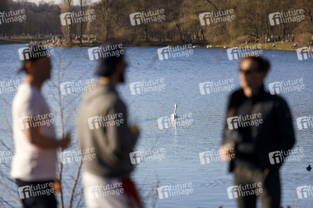 Symbolfoto Spazierengehen