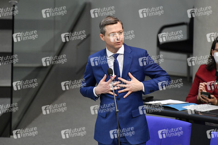 211. Sitzung des Deutschen Bundestages in Berlin