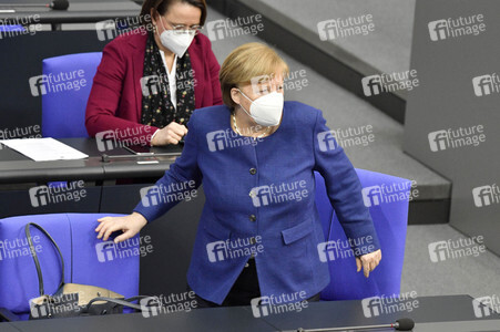 212. Sitzung des Deutschen Bundestages in Berlin