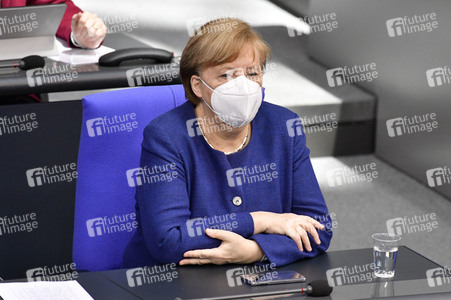 212. Sitzung des Deutschen Bundestages in Berlin