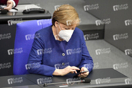 212. Sitzung des Deutschen Bundestages in Berlin