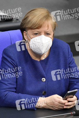 212. Sitzung des Deutschen Bundestages in Berlin