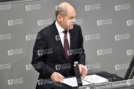 212. Sitzung des Deutschen Bundestages in Berlin