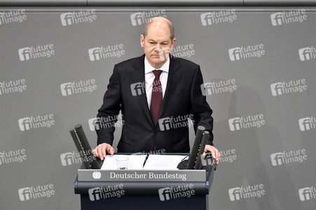 212. Sitzung des Deutschen Bundestages in Berlin