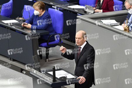 212. Sitzung des Deutschen Bundestages in Berlin