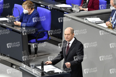 212. Sitzung des Deutschen Bundestages in Berlin