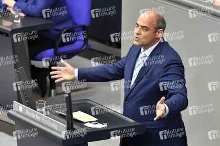 212. Sitzung des Deutschen Bundestages in Berlin