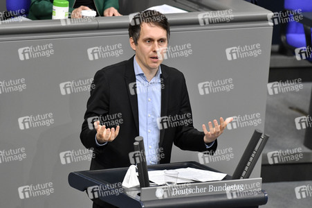 212. Sitzung des Deutschen Bundestages in Berlin