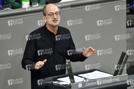 212. Sitzung des Deutschen Bundestages in Berlin