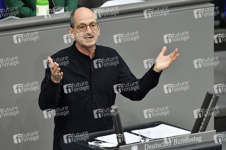 212. Sitzung des Deutschen Bundestages in Berlin