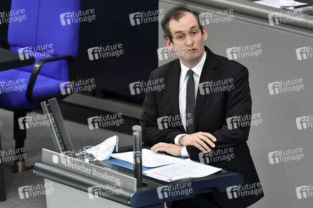 212. Sitzung des Deutschen Bundestages in Berlin