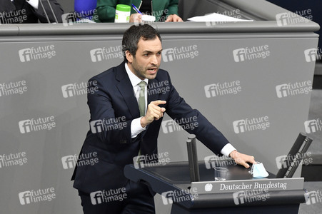 212. Sitzung des Deutschen Bundestages in Berlin