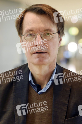 213. Sitzung des Deutschen Bundestages in Berlin