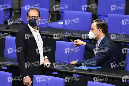 213. Sitzung des Deutschen Bundestages in Berlin