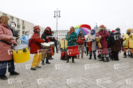 Multikultureller Frauenmarsch in Berlin