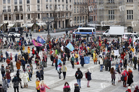 Multikultureller Frauenmarsch in Berlin
