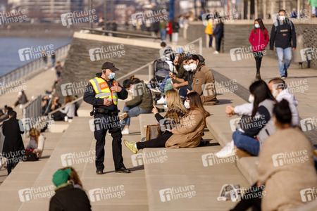 Symbolfoto Ordnungsamt-Kontrolle