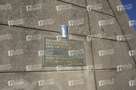 Das Eider-Sperrwerk in Wesselburenerkoog