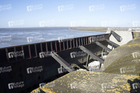 Das Eider-Sperrwerk in Wesselburenerkoog