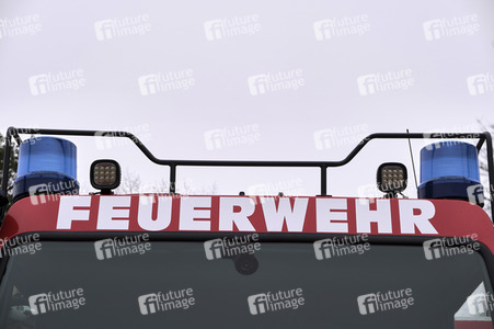 Übergabe eines Waldbrandlöschfahrzeuges an die Feuerwehr in Celle