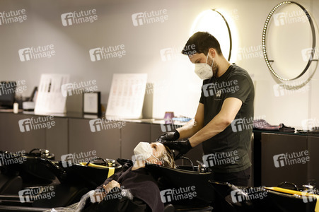 Friseurbesuch in Berlin