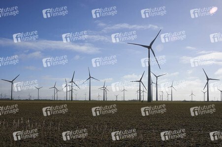 Symbolfoto Windkraftanlagen