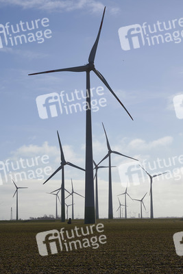Symbolfoto Windkraftanlagen
