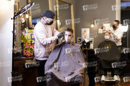 Symbolfoto Corona-Lockerungen