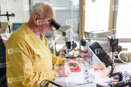 Symbolfoto Arbeiten im Alter