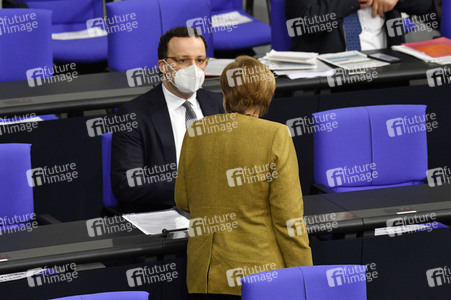 215. Sitzung des Deutschen Bundestages in Berlin