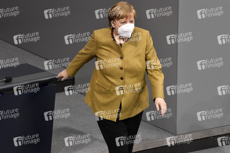 215. Sitzung des Deutschen Bundestages in Berlin