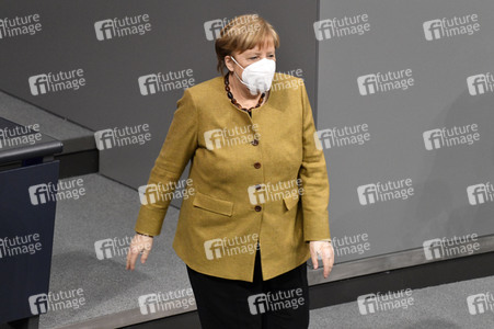 215. Sitzung des Deutschen Bundestages in Berlin